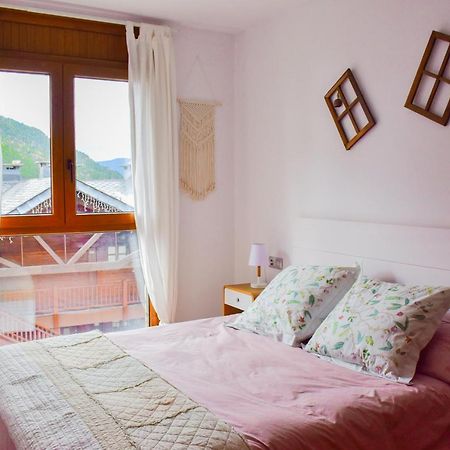 Apartament Ninot Bonito apartamento con vistas a la X de Grandvalira El Tarter Bagian luar foto
