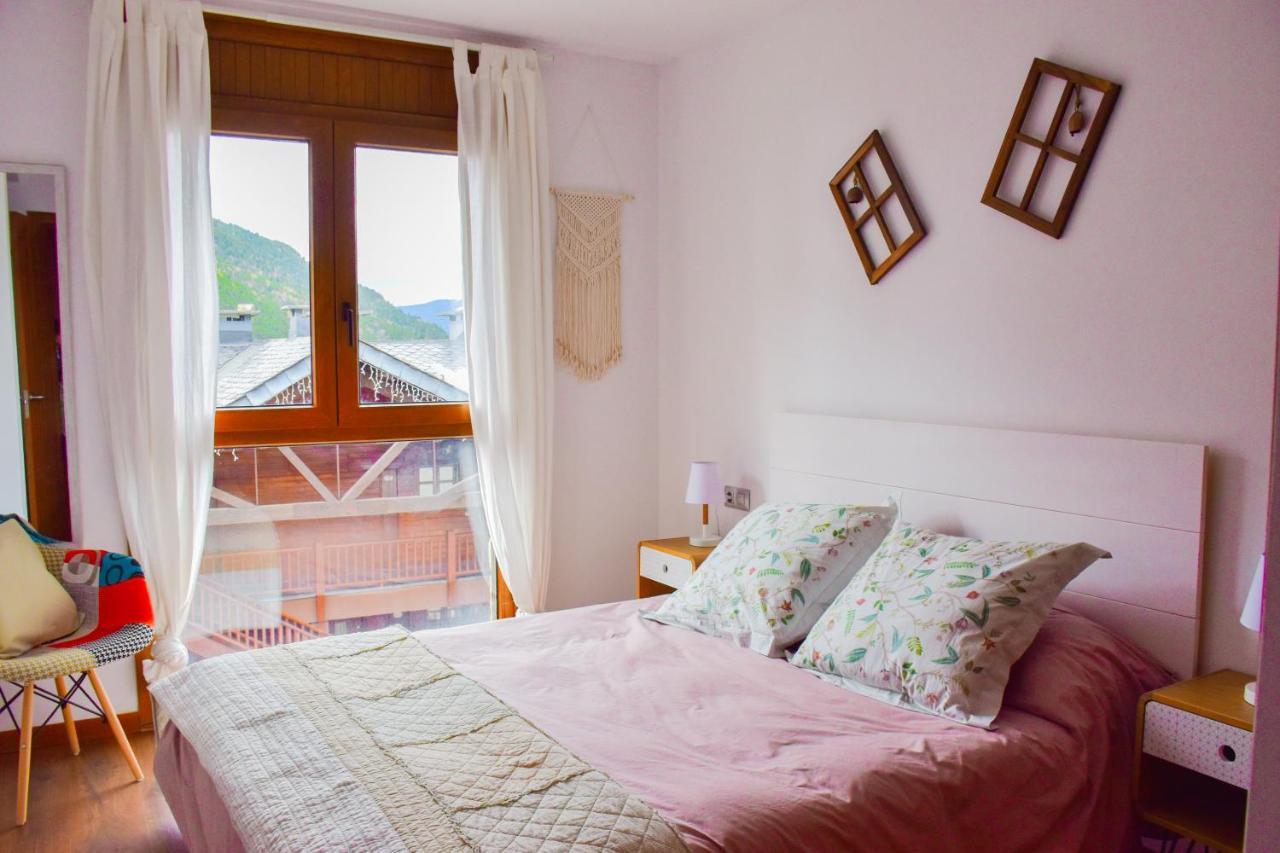 Apartament Ninot Bonito apartamento con vistas a la X de Grandvalira El Tarter Bagian luar foto